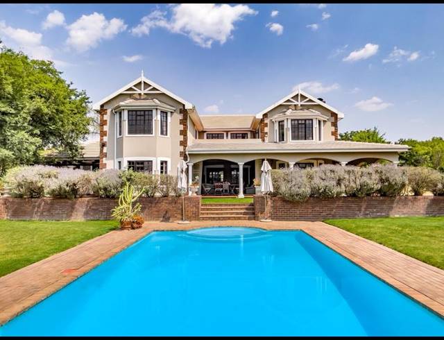 6 BEDROOM HOUSE FOR SALE IN KYALAMI AH